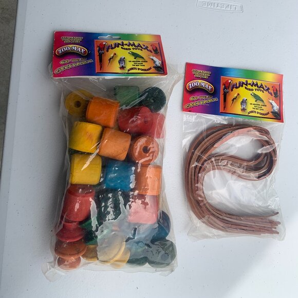BIRD SUPPLIES - 2pc lot PARROT MACCAW, cage toys, ropes, blocks, replacememt DYI - Picture 1 of 5